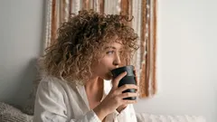 Ist Kaffee am Morgen ohne Frühstück ungesund? Das sagen Fakten und Alltag